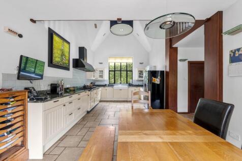 Kitchen-Breakfast Room