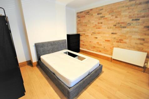 Bedroom 1 (1)