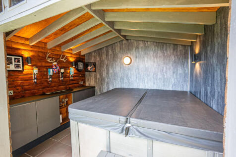 Summer House