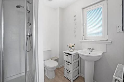 En-Suite 1