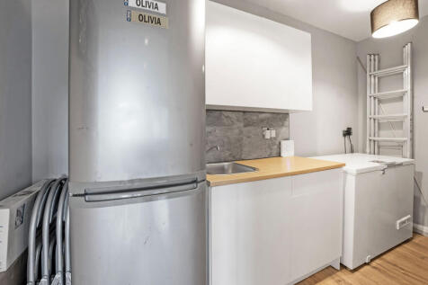 Kitchenette