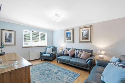 Family Room/Bed 5