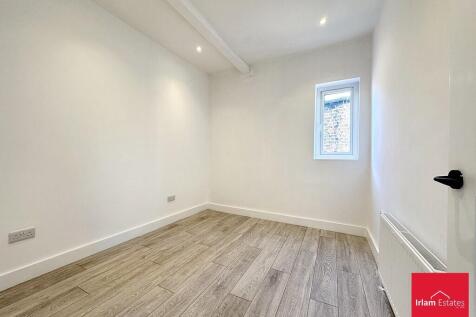 108 lpool bed2