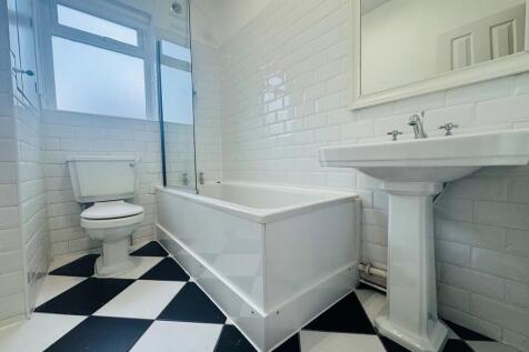 mayfield bathroom