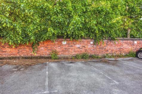 2025-05-21 17.52.05-2_HDR.jpg