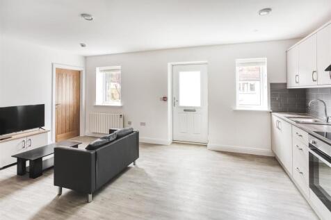 2025-06-03 11.20.24-3_HDR.jpg