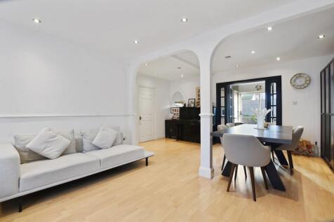 Reception Room a