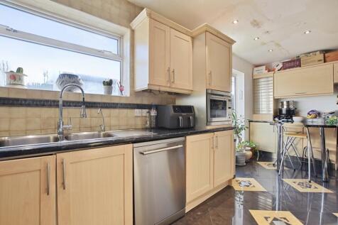 Kitchen b