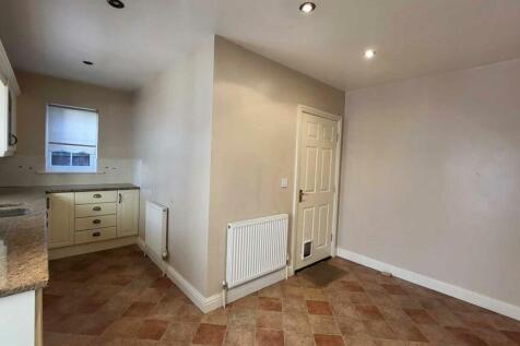 Kitchen (L Shaped)