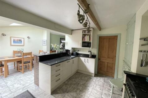Open Plan Kitchen, Diner, Sitting Room