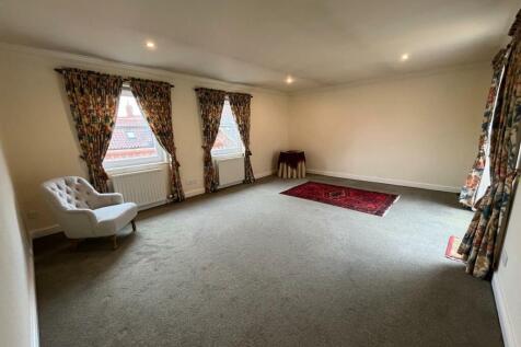 Dining/Sitting Room