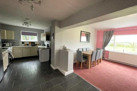 Open Plan Kitchen Lounge Diner