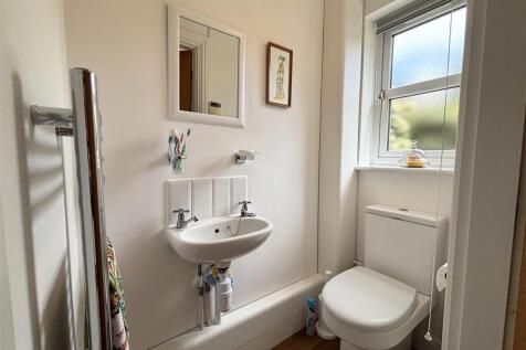 Ground Floor Cloakroom