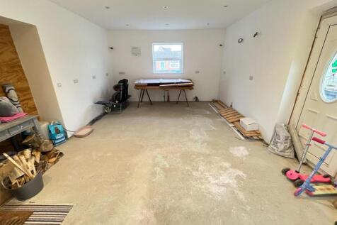 Extension Room 1