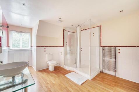 Bedroom 1 En-Suite