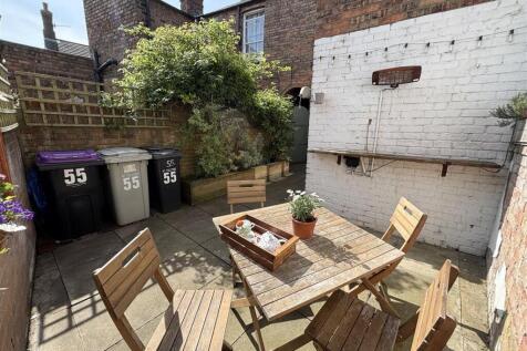 Rear Courtyard
