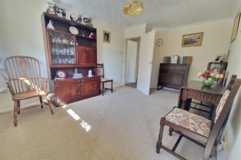 Dining Room/Bedroom