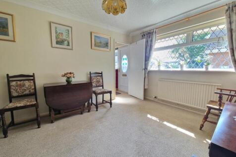 Dining Room/Bedroom