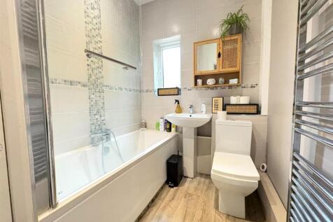 Ground Floor Bathroom