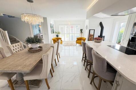 Kitchen/Dining/Living Space