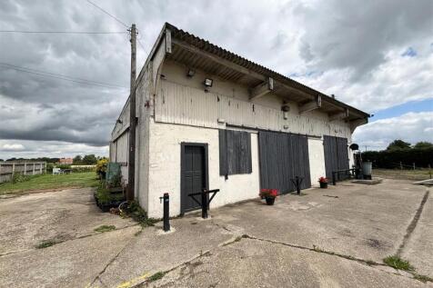 Garage/Workshop