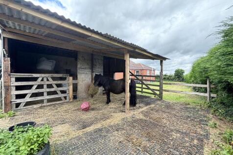 Stable Area