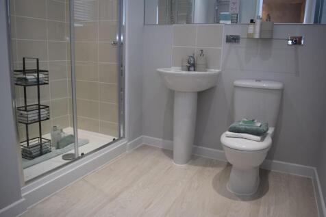 En-suite Bathroom