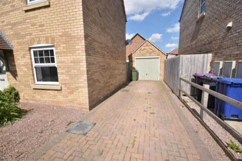 Garage &amp; Driveway