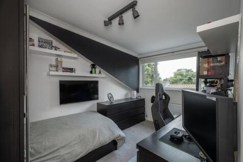 Bedroom3.jpg