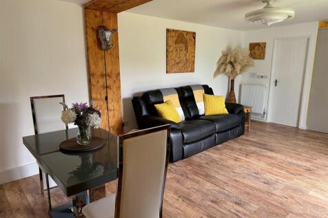3 Pompeys Lane Ferndown BH22 9DY - 22 of 24 annex 