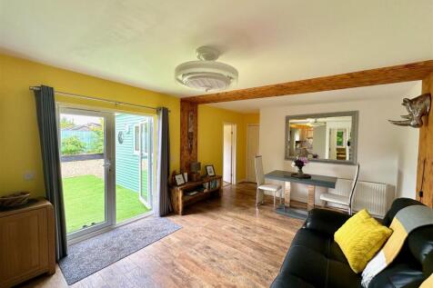 3 Pompeys Lane Ferndown BH22 9DY - 19 of 24 annex 