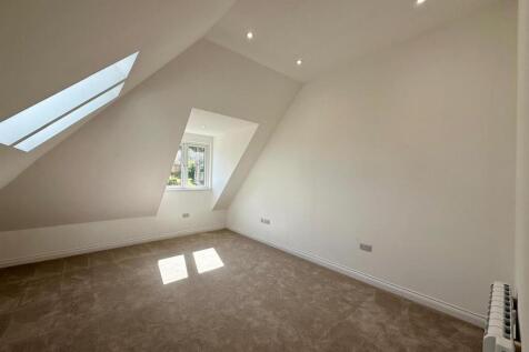 66 pr 5 loft bedroom.jpg