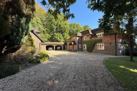 Front of house PL.jpg