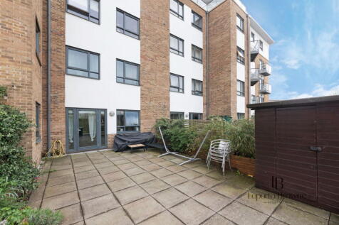 Property Image 16
