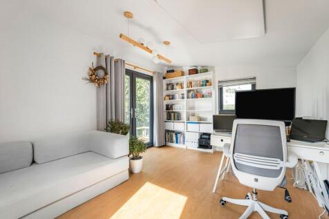 Property Image 26
