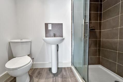ground floor shower