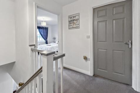 Stairs/landing