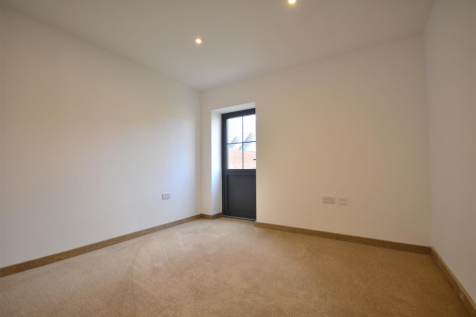 Bedroom 1.png