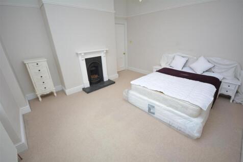 Bed 1.2.JPG