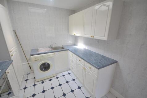 Kitchen.JPG