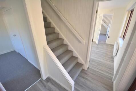 Hallway.JPG