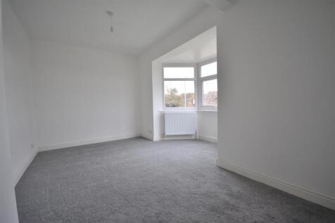 Bedroom 1.JPG