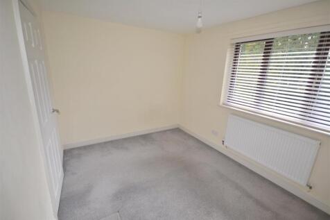 Bedroom 4.JPG