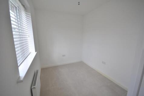 Bedroom 3.JPG