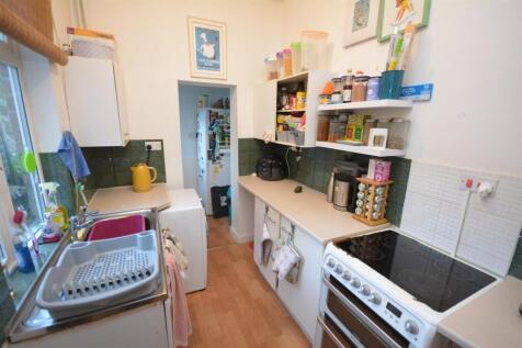 Kitchen.JPG