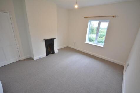 Bedroom 4.JPG