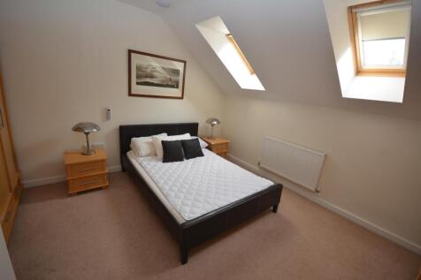 devonshire house bed four.JPG