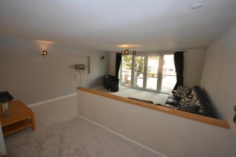 devonshire house lounge2.JPG