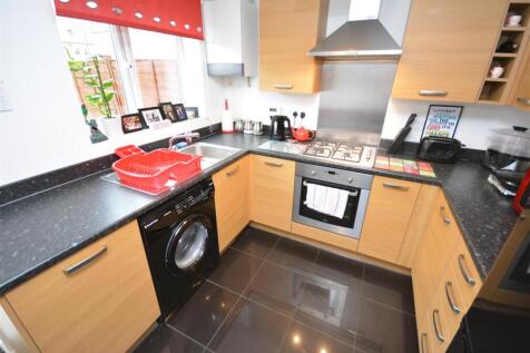 panama circle 19 kitchen.JPG