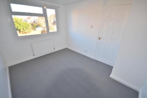 Bedroom 1.JPG